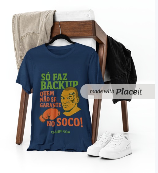 Camiseta Clube404 com estampa Backup